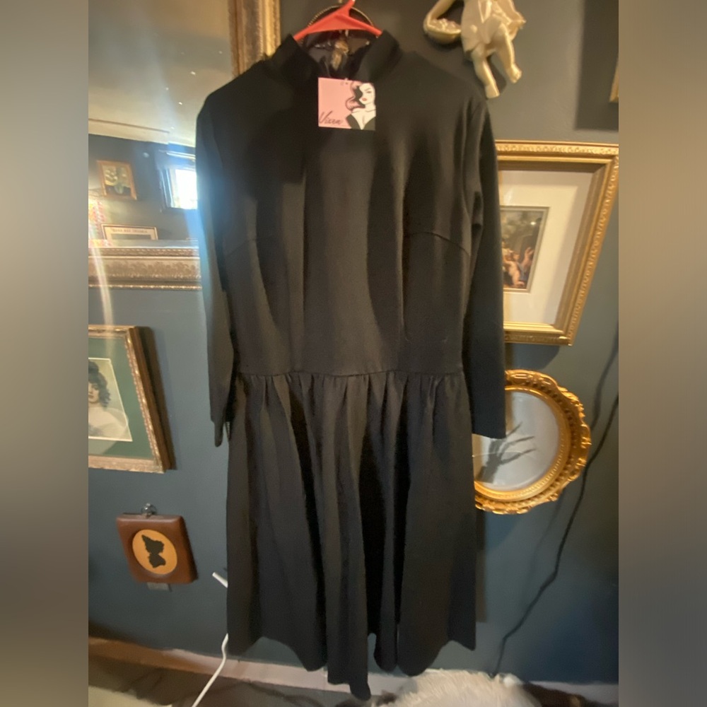Vixen by michelline Pitt bad girl swing dress 2XL. Never worn outside (No belt)
